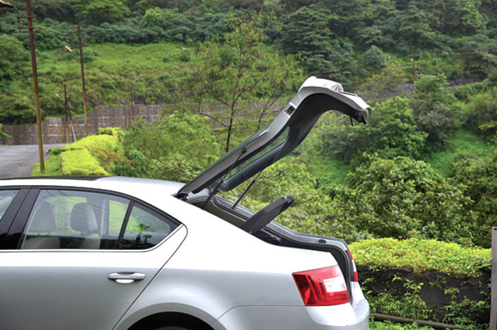 New 2013 Skoda Octavia review, test drive New 2013 Skoda Octavia review, test drive
